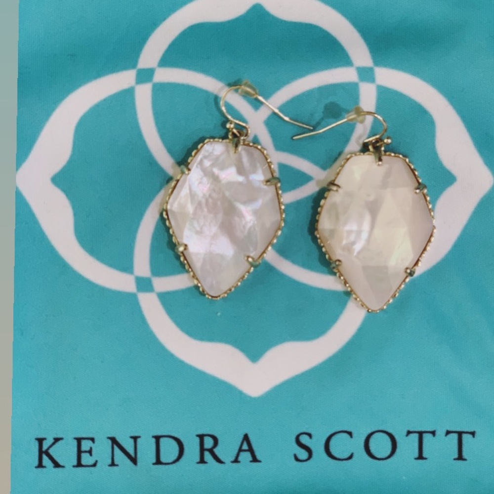 Kendra Scott iridescent white earring
